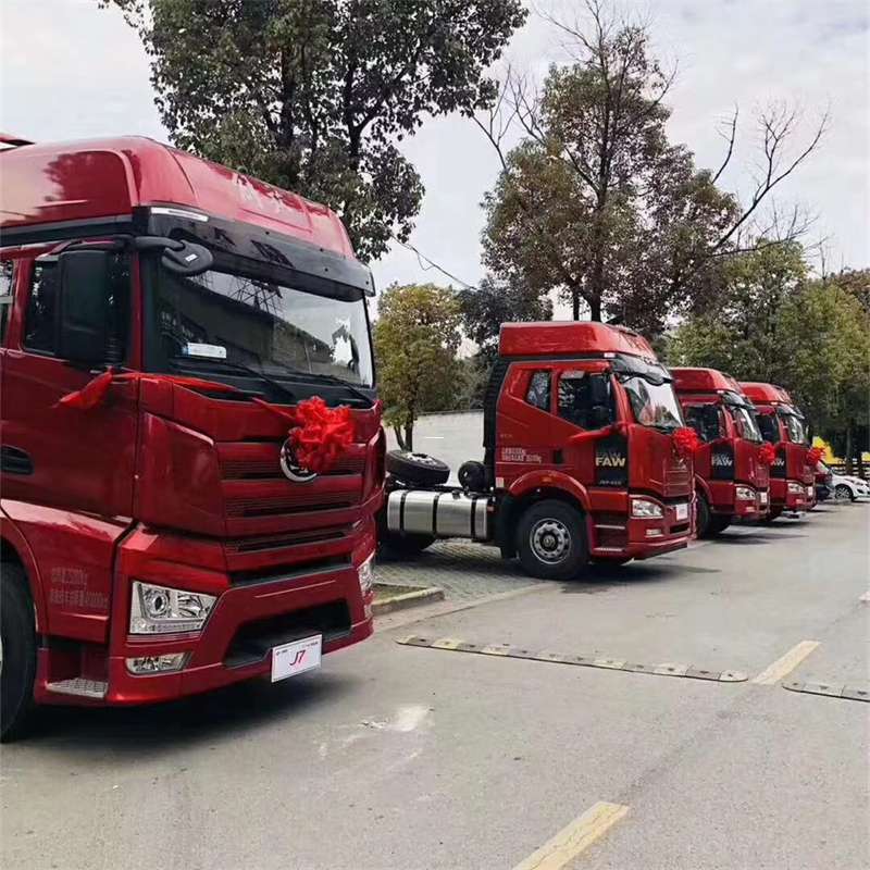 万山区胡杨河市：物流专线的多元高效运输服务